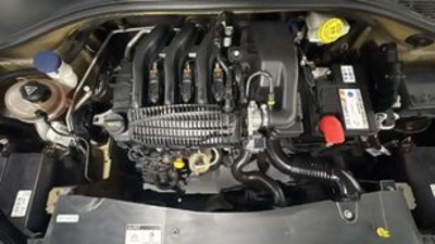 Citroen C-Elysee PureTech 82 Shine 60 kW (82 CV) Citroen C-Elysee PureTech 82 Shine 60 kW (82 CV)
