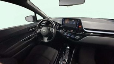 Toyota C-HR 1.8 125H Active 90 kW (122 CV) Toyota C-HR 1.8 125H Active 90 kW (122 CV)