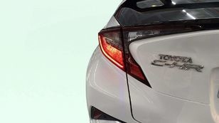 Toyota C-HR 1.8 125H Active 90 kW (122 CV)