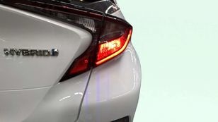 Toyota C-HR 1.8 125H Active 90 kW (122 CV)