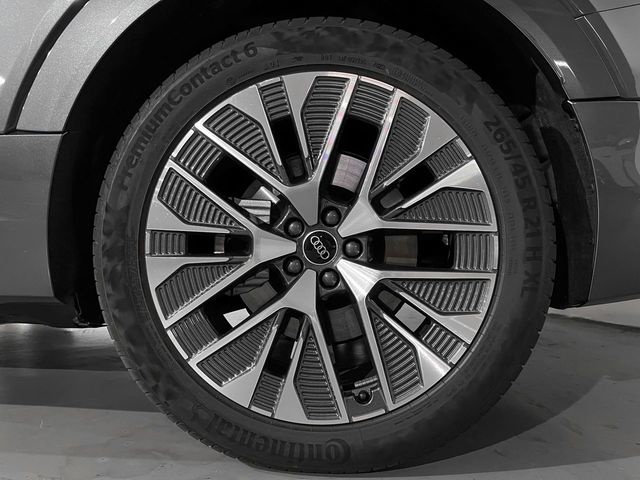 Audi Q8 e-tron S line 55 114kWh quattro 300 kW (408 CV) Vehículo usado en Las Palmas - 4
