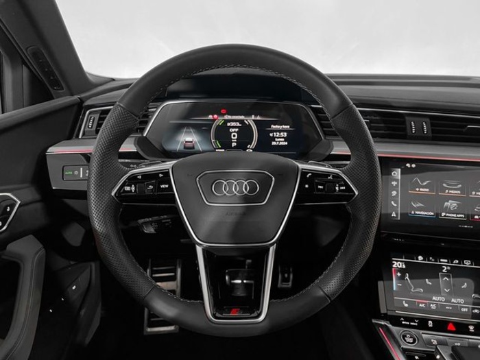 Audi Q8 e-tron S line 55 114kWh quattro 300 kW (408 CV) Vehículo usado en Las Palmas - 9 Audi Q8 e-tron S line 55 114kWh quattro 300 kW (408 CV) Vehículo usado en Las Palmas - 9