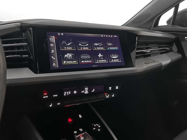 Audi Q4 e-tron S line 40 e-tron 82kWh 150 kW (204 CV) Vehículo usado en Las Palmas - 6 Audi Q4 e-tron S line 40 e-tron 82kWh 150 kW (204 CV) Vehículo usado en Las Palmas - 6