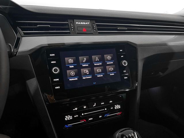 Volkswagen Passat Variant Connect 2.0 TDI 110 kW (150 CV) Vehículo usado en Las Palmas - 6 Volkswagen Passat Variant Connect 2.0 TDI 110 kW (150 CV) Vehículo usado en Las Palmas - 6
