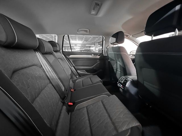 Volkswagen Passat Variant Connect 2.0 TDI 110 kW (150 CV) Vehículo usado en Las Palmas - 11