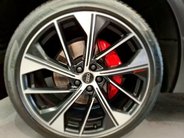 Audi Q5 Sportback TFSIe S Line Competition 55 TFSI e quattro 270 kW (367 CV) Vehículo usado en Las Palmas - 4