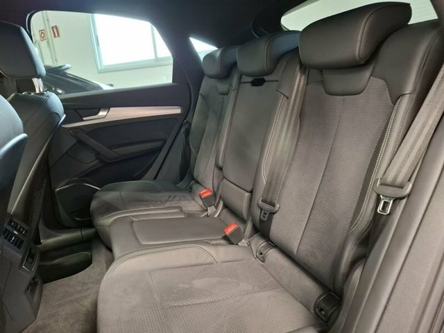 Audi Q5 Sportback TFSIe S Line Competition 55 TFSI e quattro 270 kW (367 CV) Vehículo usado en Las Palmas - 13 Audi Q5 Sportback TFSIe S Line Competition 55 TFSI e quattro 270 kW (367 CV) Vehículo usado en Las Palmas - 13