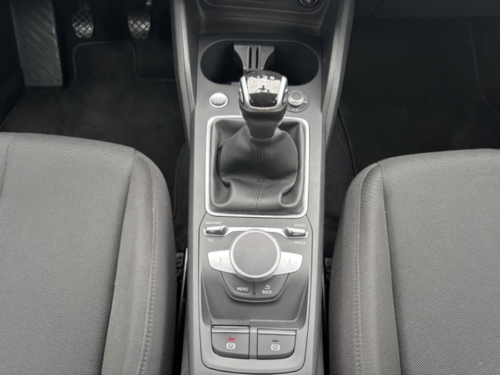 AudiQ2 30 TDI 85 kW (116 CV) Vehículo usado en Barcelona - 41 AudiQ2 30 TDI 85 kW (116 CV) Vehículo usado en Barcelona - 41