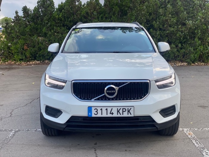 VolvoXC40 T3 Inscription 115 kW (156 CV) Vehículo usado en Barcelona - 2 VolvoXC40 T3 Inscription 115 kW (156 CV) Vehículo usado en Barcelona - 2