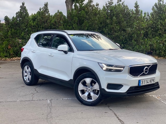 VolvoXC40 T3 Inscription 115 kW (156 CV) Vehículo usado en Barcelona - 3