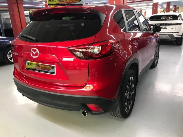 MazdaCX-5 2.2 DE Black Tech Edition 2WD Aut. 110 kW (150 CV) Vehículo usado en Barcelona - 4