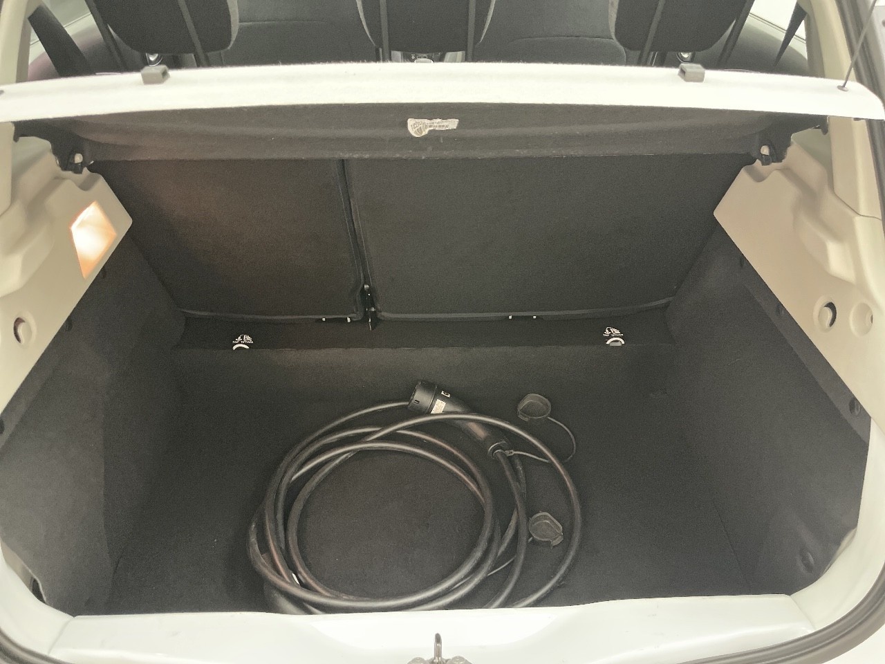 Renault Zoe Evolution R110 batería 50kWh 79 kW (108 CV) - 6