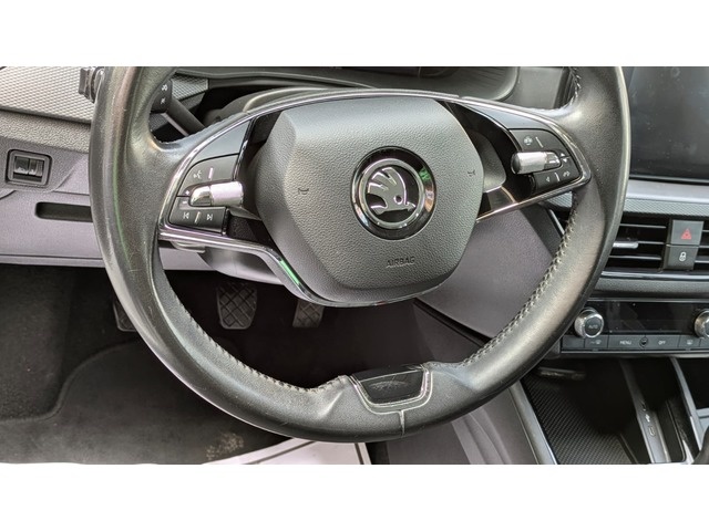 SkodaScala 1.0 TSI Ambition 81 kW (110 CV) Vehículo usado en Barcelona - 11 SkodaScala 1.0 TSI Ambition 81 kW (110 CV) Vehículo usado en Barcelona - 11