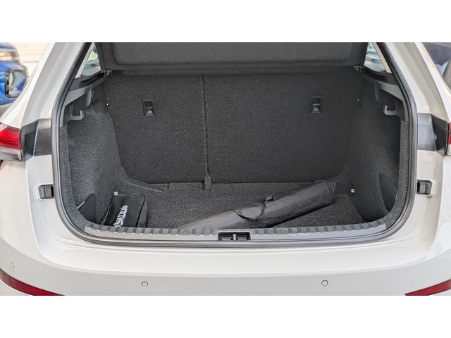 SkodaScala 1.0 TSI Ambition 81 kW (110 CV) Vehículo usado en Barcelona - 16 SkodaScala 1.0 TSI Ambition 81 kW (110 CV) Vehículo usado en Barcelona - 16