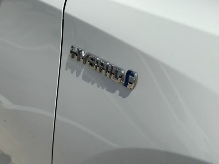 ToyotaAuris 140H Hybrid Feel! Edition 100 kW (136 CV) Vehículo usado en Barcelona - 7 ToyotaAuris 140H Hybrid Feel! Edition 100 kW (136 CV) Vehículo usado en Barcelona - 7