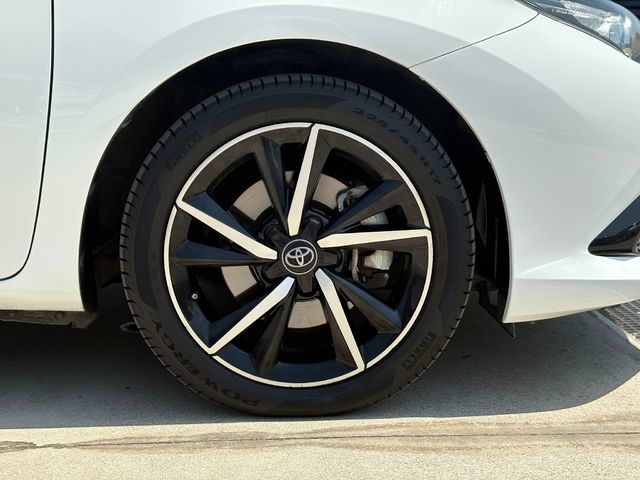 ToyotaAuris 140H Hybrid Feel! Edition 100 kW (136 CV) Vehículo usado en Barcelona - 8