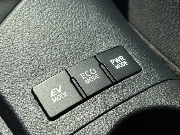 ToyotaAuris 140H Hybrid Feel! Edition 100 kW (136 CV) Vehículo usado en Barcelona - 22 ToyotaAuris 140H Hybrid Feel! Edition 100 kW (136 CV) Vehículo usado en Barcelona - 22