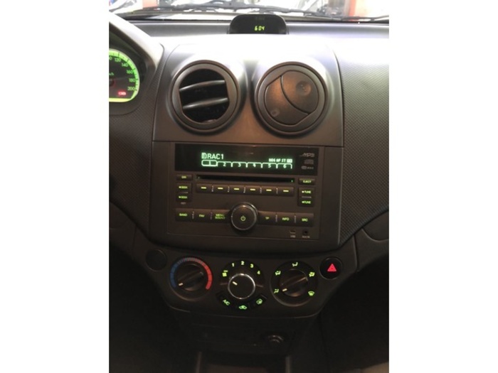 ChevroletAveo 1.4 16v LS 74 kW (101 CV) Vehículo usado en Barcelona - 14 ChevroletAveo 1.4 16v LS 74 kW (101 CV) Vehículo usado en Barcelona - 14