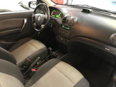 Chevrolet Aveo 1.4 16v LS 74 kW (101 CV) Chevrolet Aveo 1.4 16v LS 74 kW (101 CV)