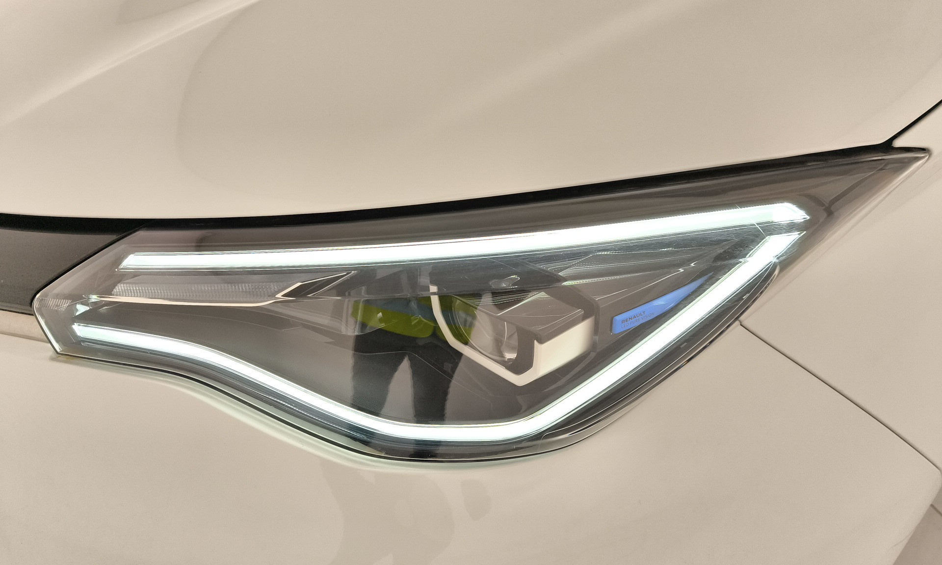 Renault Zoe Zen 100 kW R135 Bateria 50kWh 99 kW (135 CV) - 7 Renault Zoe Zen 100 kW R135 Bateria 50kWh 99 kW (135 CV) - 7