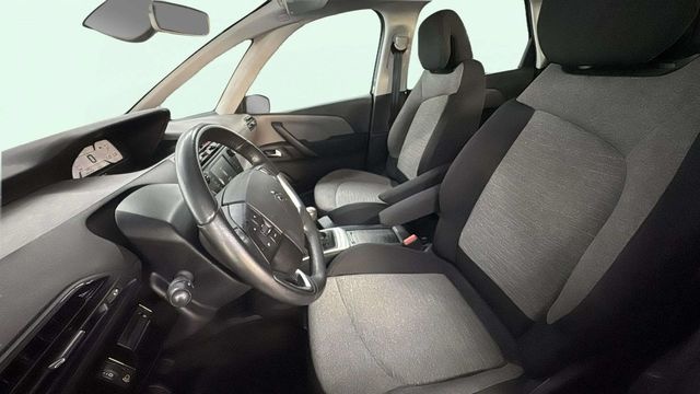 CitroenC4 Picasso PureTech 130 S&S Live Edition 96 kW (130 CV) Vehículo usado en Barcelona - 9 CitroenC4 Picasso PureTech 130 S&S Live Edition 96 kW (130 CV) Vehículo usado en Barcelona - 9