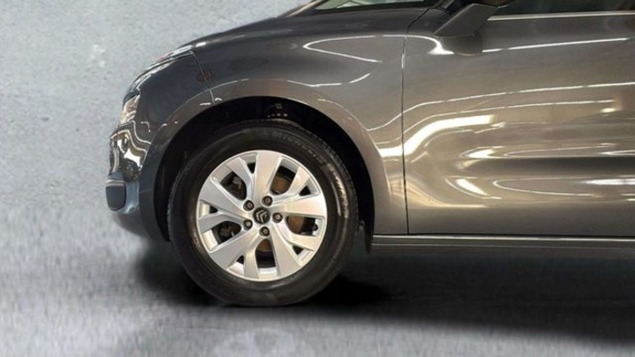 CitroenC4 Picasso PureTech 130 S&S Live Edition 96 kW (130 CV) Vehículo usado en Barcelona - 19 CitroenC4 Picasso PureTech 130 S&S Live Edition 96 kW (130 CV) Vehículo usado en Barcelona - 19