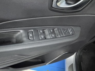 Renault Captur Limited TCe 96 kW (130 CV) GPF Renault Captur Limited TCe 96 kW (130 CV) GPF