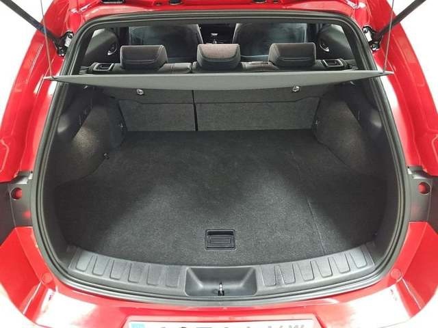 Lexus UX 250h Business 2WD 135 kW (184 CV) Vehículo usado en Madrid - 41