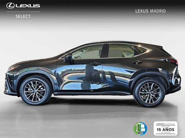 Lexus NX 350h Business City 2WD 178 kW (242 CV) Vehículo usado en Madrid - 2