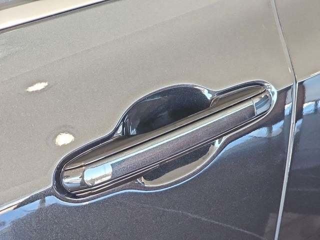 Lexus NX 350h Business City 2WD 178 kW (242 CV) Vehículo usado en Madrid - 35