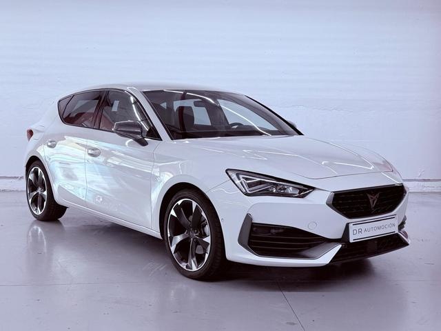 CUPRALeón 1.5 eTSI Tech Edition DSG 110 kW (150 CV) Vehículo usado en Barcelona - 1