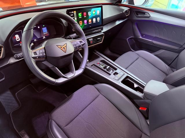 CUPRALeón 1.5 eTSI Tech Edition DSG 110 kW (150 CV) Vehículo usado en Barcelona - 2