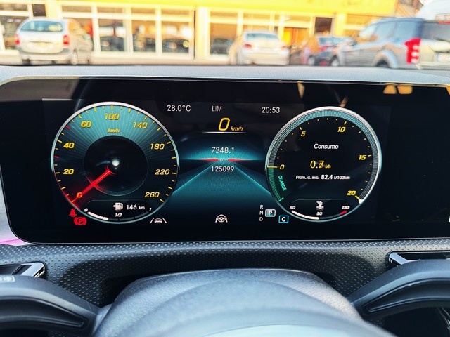 Mercedes-BenzCLA Shooting Brake 180 100 kW (136 CV) Vehículo usado en Barcelona - 19