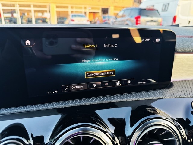 Mercedes-BenzCLA Shooting Brake 180 100 kW (136 CV) Vehículo usado en Barcelona - 23