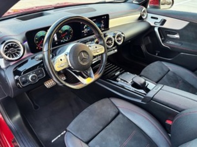 Mercedes-Benz CLA Shooting Brake 180 100 kW (136 CV) Mercedes-Benz CLA Shooting Brake 180 100 kW (136 CV)