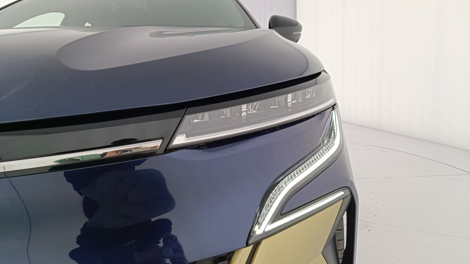 Renault Megane Iconic E-Tech Híbrido EV60 Optimum Charge 160 kW (218 CV) - 7