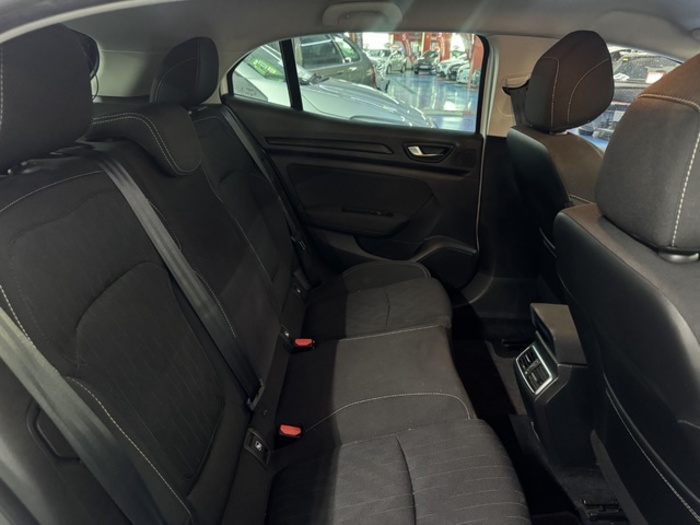 RenaultMegane Business TCe 85 kW (115 CV) GPF Vehículo usado en Barcelona - 5 RenaultMegane Business TCe 85 kW (115 CV) GPF Vehículo usado en Barcelona - 5