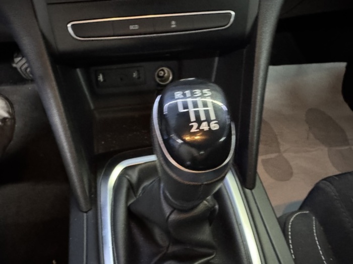 RenaultMegane Business TCe 85 kW (115 CV) GPF Vehículo usado en Barcelona - 16 RenaultMegane Business TCe 85 kW (115 CV) GPF Vehículo usado en Barcelona - 16