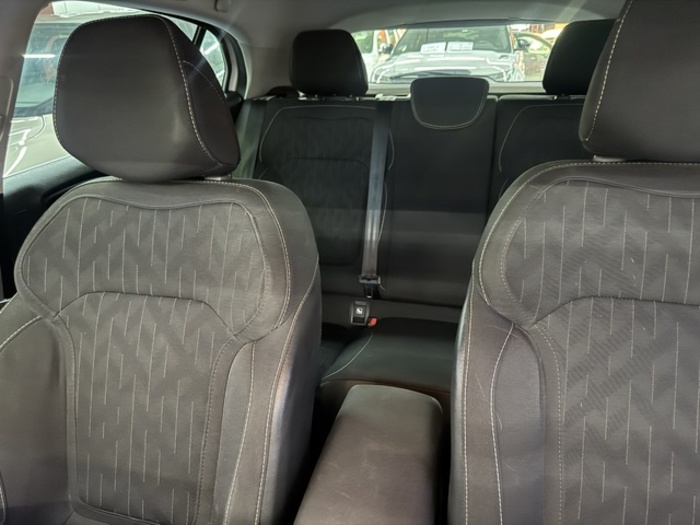 RenaultMegane Business TCe 85 kW (115 CV) GPF Vehículo usado en Barcelona - 21 RenaultMegane Business TCe 85 kW (115 CV) GPF Vehículo usado en Barcelona - 21