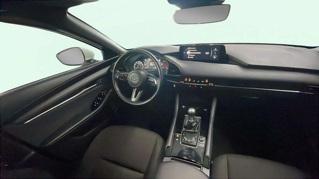 MazdaMazda 3 2.5L E-SKY G MHEV Prime-line 103 kW (140 CV) Vehículo usado en Barcelona - 11 MazdaMazda 3 2.5L E-SKY G MHEV Prime-line 103 kW (140 CV) Vehículo usado en Barcelona - 11