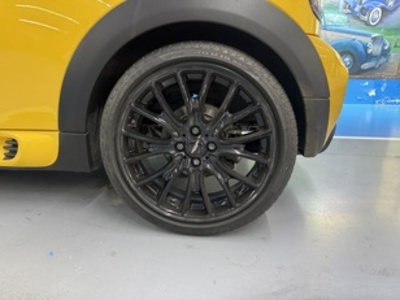 MINI MINI 3 Puertas John Cooper Works 155 kW (211 CV) MINI MINI 3 Puertas John Cooper Works 155 kW (211 CV)