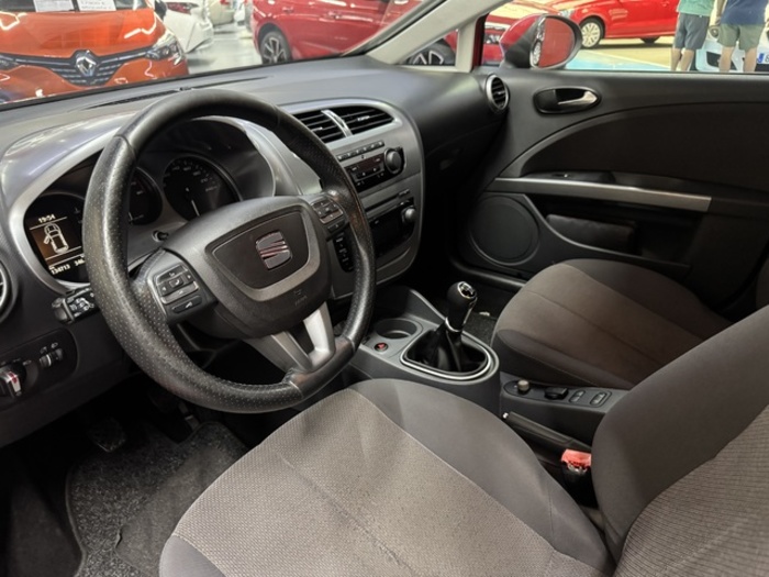 SEATLeón 1.4 TSI Sport 92 kW (125 CV) Vehículo usado en Barcelona - 2 SEATLeón 1.4 TSI Sport 92 kW (125 CV) Vehículo usado en Barcelona - 2