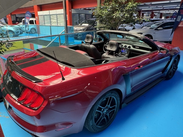 FordMustang 2.3 EcoBoost Convertible Mustang Auto 231 kW (314 CV) Vehículo usado en Barcelona - 10