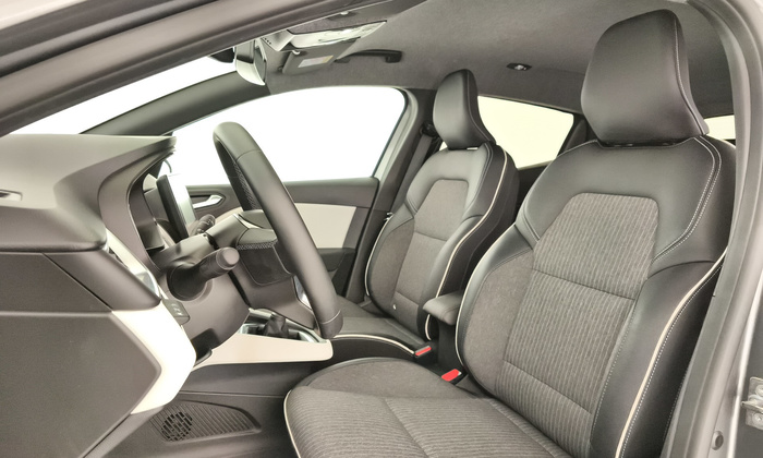 Renault Clio Techno TCe 103 kW (140 CV) - 12 Renault Clio Techno TCe 103 kW (140 CV) - 12