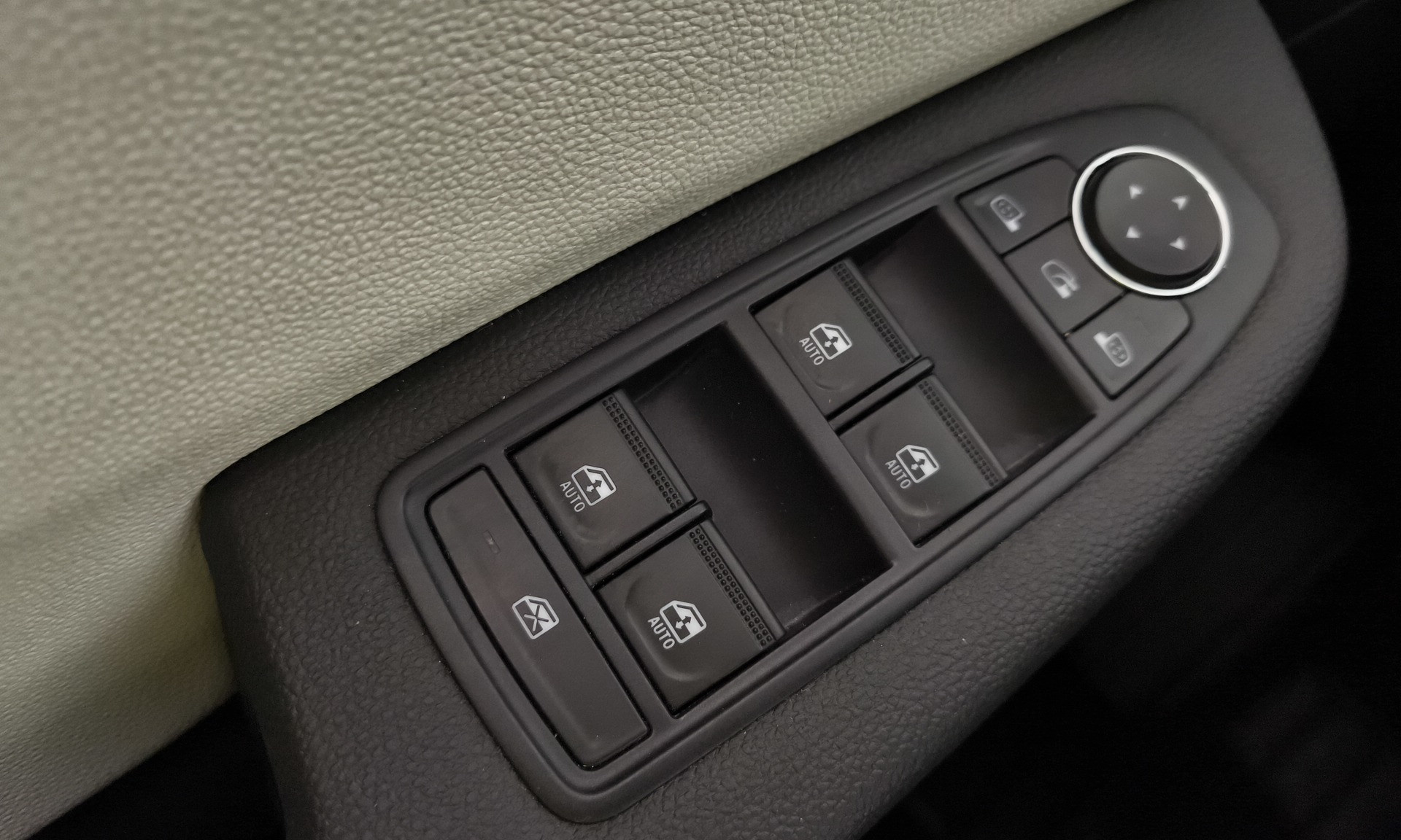 Renault Clio Techno TCe 103 kW (140 CV) - 25