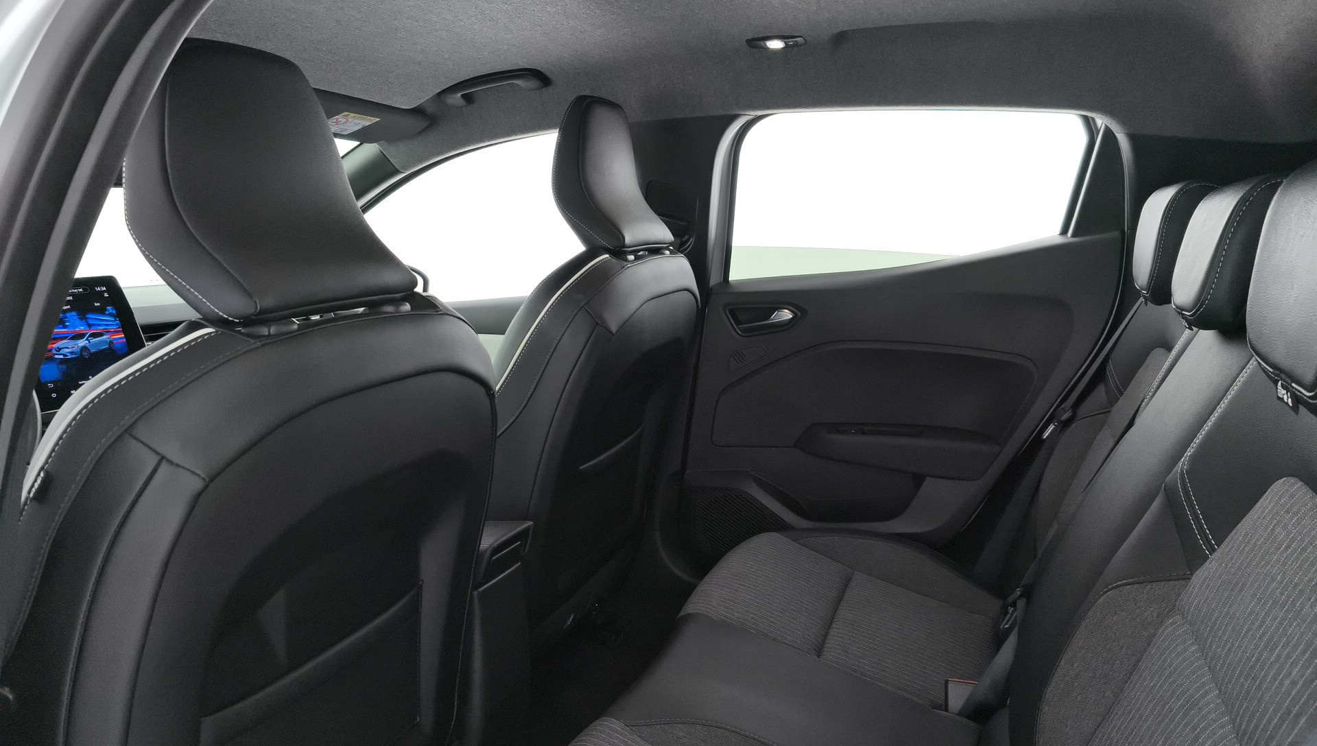 Renault Clio Techno TCe 66 kW (90 CV) - 14 Renault Clio Techno TCe 66 kW (90 CV) - 14