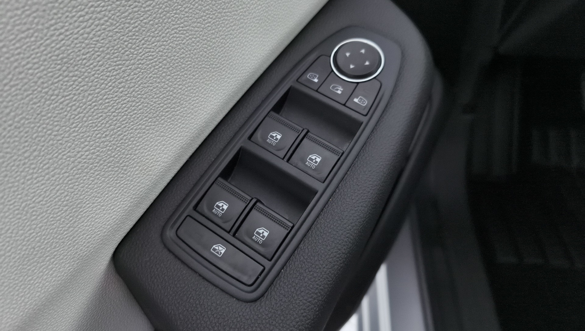 Renault Clio Techno TCe 66 kW (90 CV) - 20