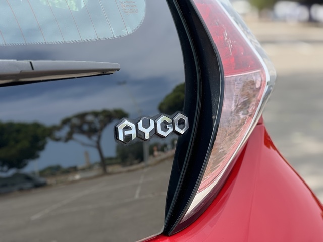 ToyotaAygo 1.0 70 x-play 51 kW (69 CV) Vehículo usado en Barcelona - 5