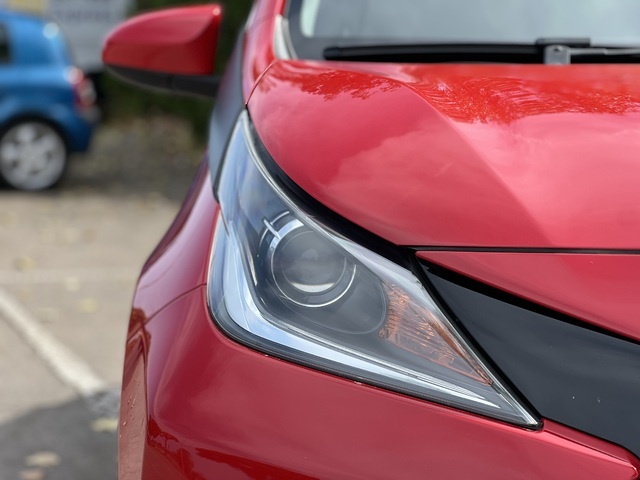 ToyotaAygo 1.0 70 x-play 51 kW (69 CV) Vehículo usado en Barcelona - 10 ToyotaAygo 1.0 70 x-play 51 kW (69 CV) Vehículo usado en Barcelona - 10