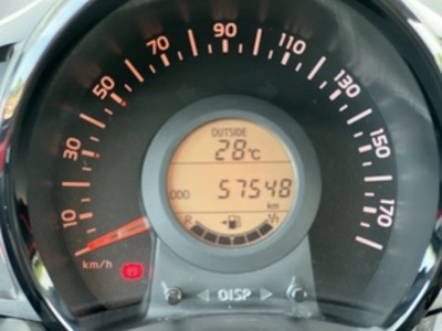 Toyota Aygo 1.0 70 x-play 51 kW (69 CV) Toyota Aygo 1.0 70 x-play 51 kW (69 CV)